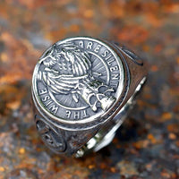 Anello vichingo \"On triomphe toujours\" (Noi trionfiamo sempre) Anello vichingo \"On triomphe toujours\" (Noi trionfiamo sempre)