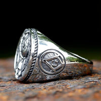 Anello vichingo \"On triomphe toujours\" (Noi trionfiamo sempre) Anello vichingo \"On triomphe toujours\" (Noi trionfiamo sempre)