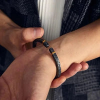 Bracciale vichingo \"Pietra di Muspelheim Bracciale vichingo \"Pietra di Muspelheim