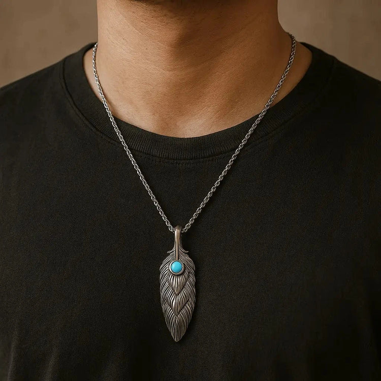 Collana vichinga di piume eterne Collana vichinga di piume eterne