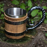 La tazza vichinga in legno La tazza vichinga in legno