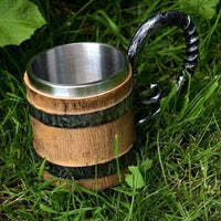 La tazza vichinga in legno La tazza vichinga in legno
