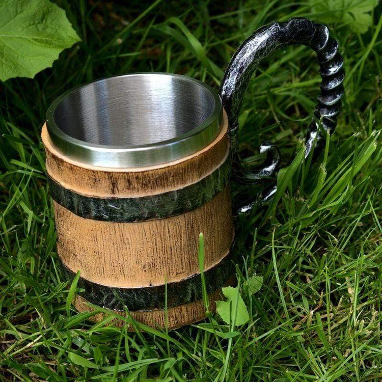 La tazza vichinga in legno La tazza vichinga in legno