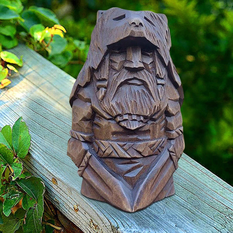 Statuetta vichinga in legno delle divinità norrene Statuetta vichinga in legno delle divinità norrene
