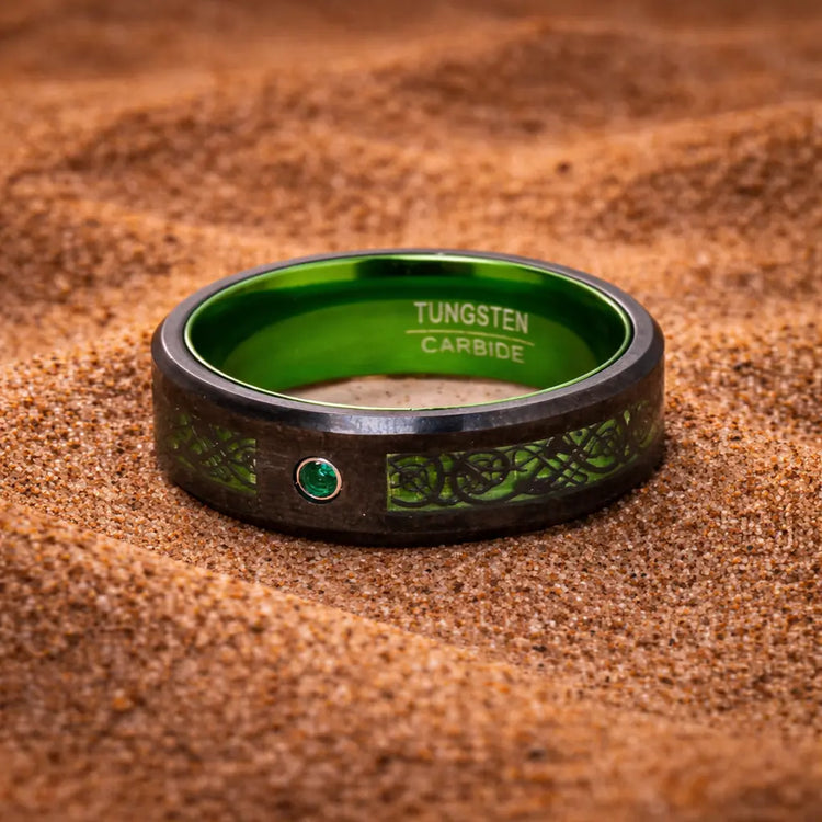 Anello da Jarl \"Foresta di Kattegat\" in tungsteno