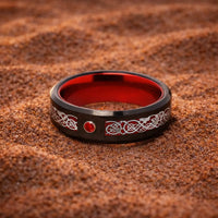 Anello da Jarl \"Sangue di Valhalla\" in Tungsteno