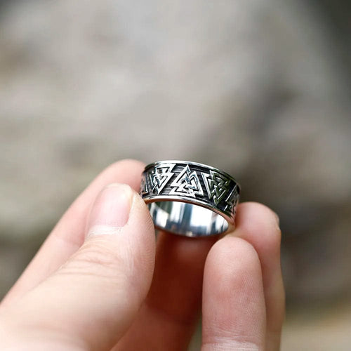 Bague viking Valknut tournoyant - Odins Hall