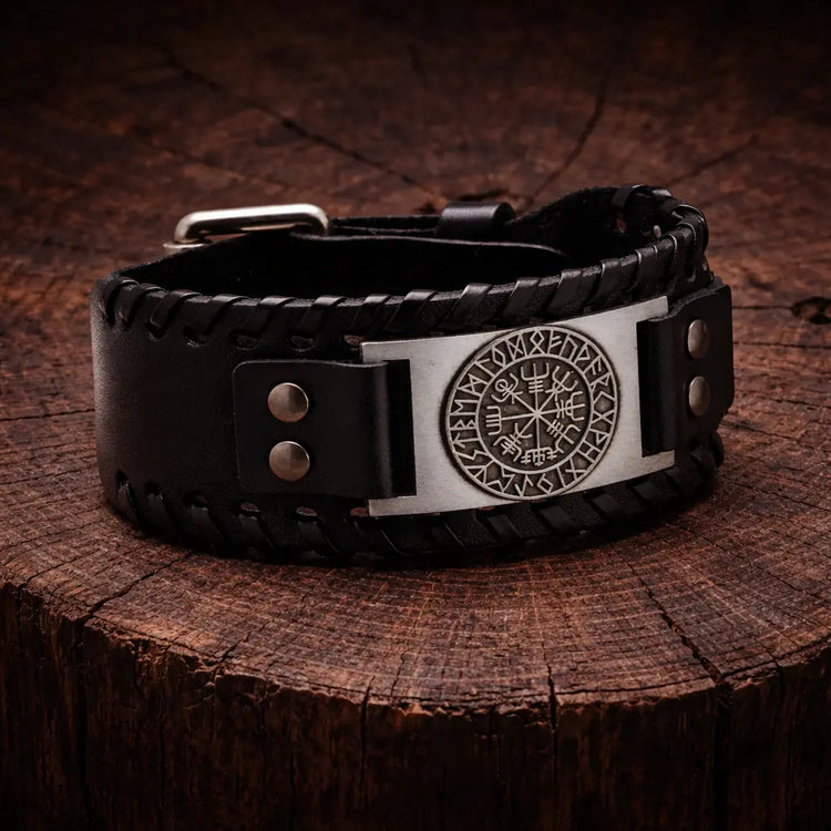 Bracciale in pelle nero - Rune vichinga