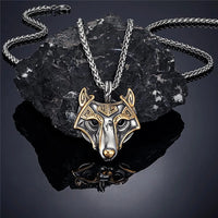 Collana con maschera Fenrir dorata