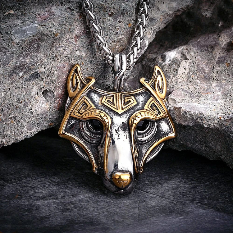 Collana con maschera Fenrir dorata