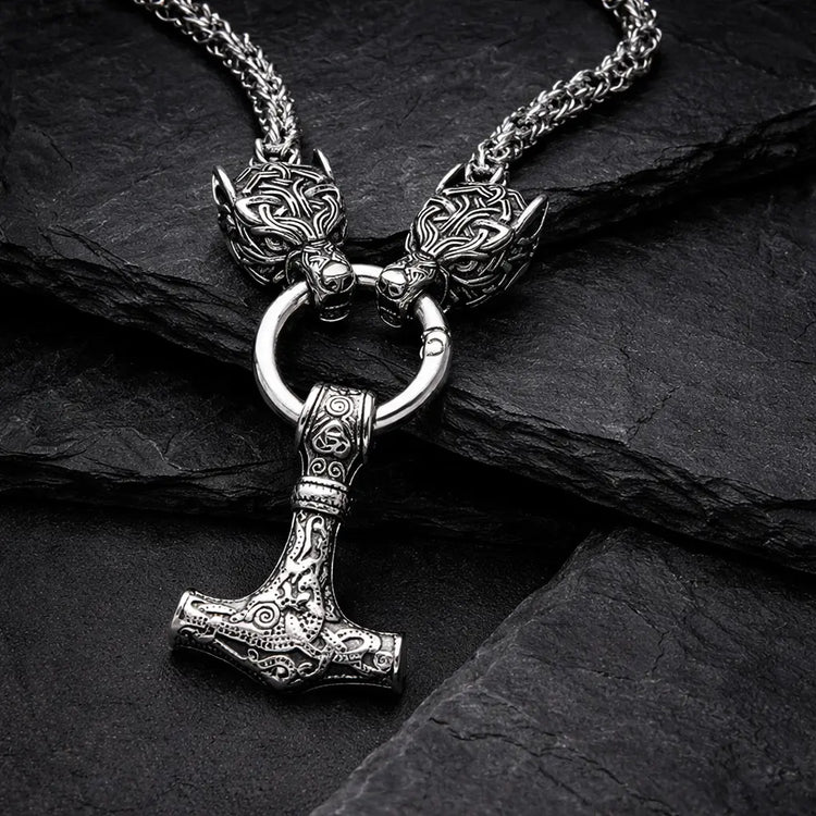 Collana potere di Mjolnir e protezione di Freki e Geri