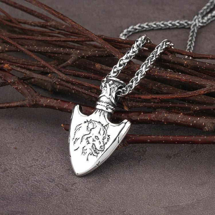 Collana di punte di lancia Fenrir