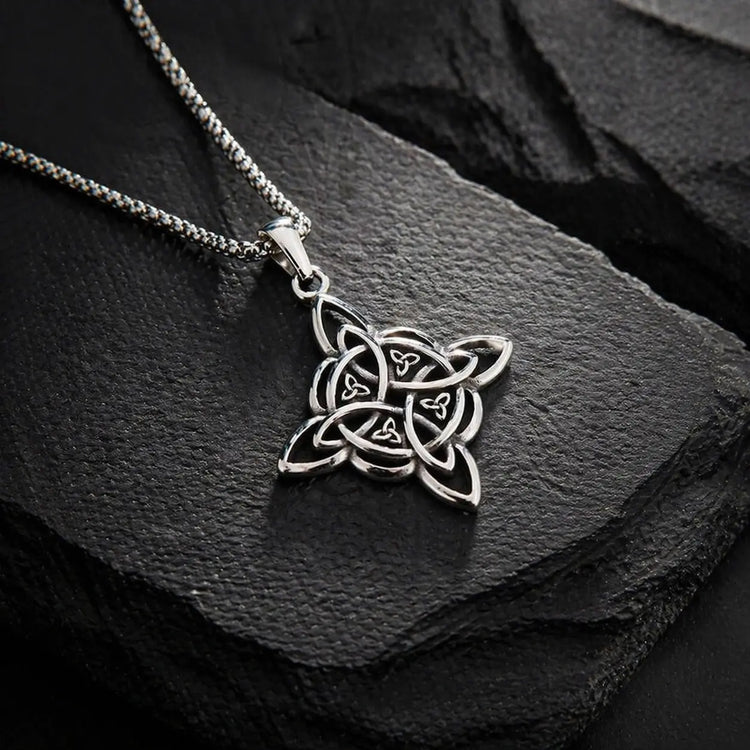 Collana \"Vie Éternel\" nodo della trinità celtica