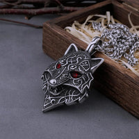 Collana vichinga con testa di Fenrir