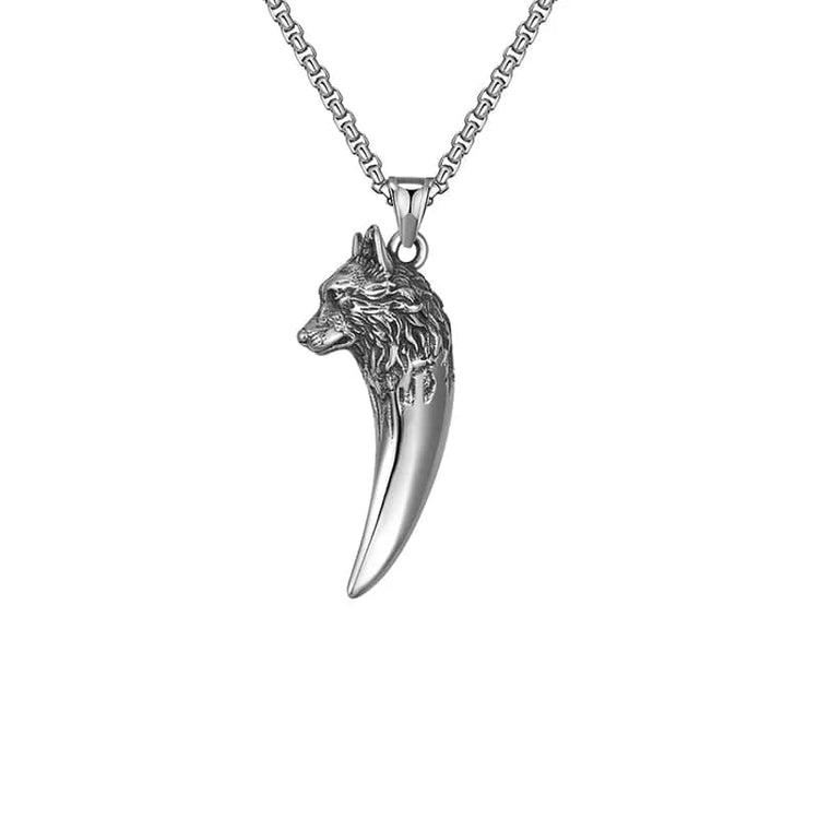 Wiccan Wolf, collana con ciondolo a forma di lupo Wiccan Wolf, collana con ciondolo a forma di lupo