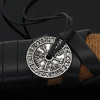 Collana runica Vegvisir