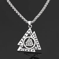 Collana Valknut nidificata