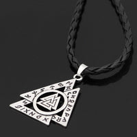 Collana Valknut nidificata