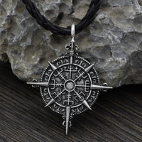 Collana Vegvisir bussola del destino