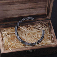 Bracciale vichingo del coraggio in acciaio