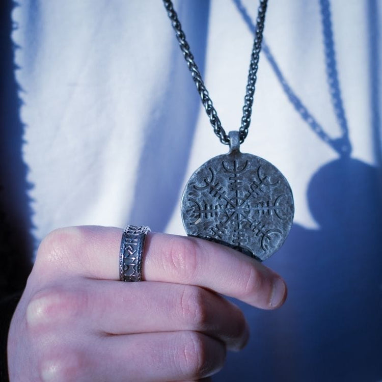 Ciondolo LUPO celtico forza amuleto talismano energia collana uomo ... | su Ciondolo LUPO celtico forza amuleto talismano energia collana uomo ... | su